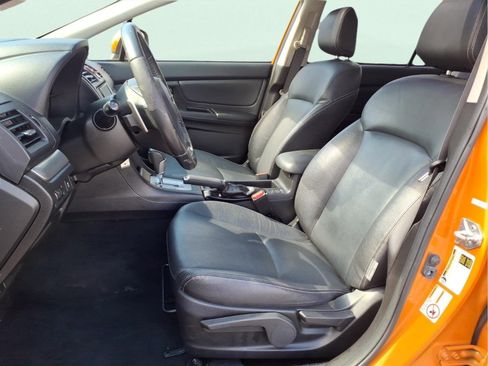 Used 2014 Subaru Crosstrek 2.0i Limited AWD/4WD image 9