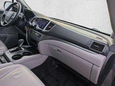 Used 2018 Honda Ridgeline RTL-T image 22
