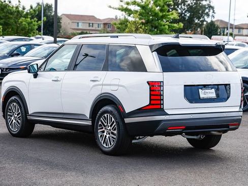 New 2026 Hyundai Palisade SEL FWD image 2
