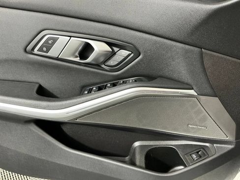Used 2020 BMW 330i Sedan RWD image 18