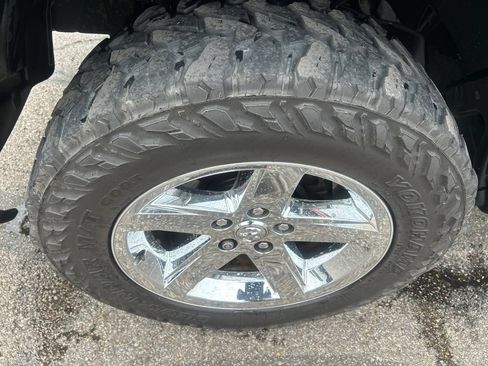Used 2014 RAM 1500 Express AWD/4WD image 8