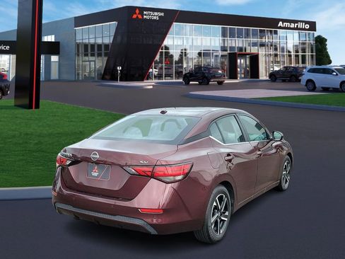 Used 2024 Nissan Sentra SV image 3