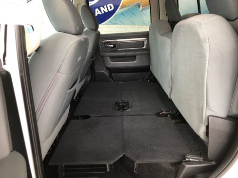 Used 2016 RAM 1500 Big Horn image 13