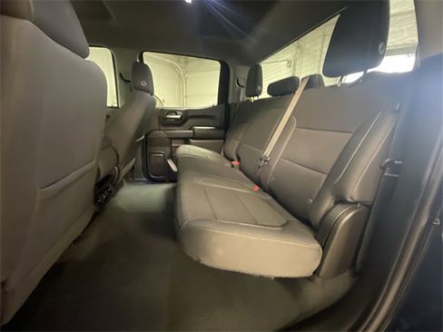 Used 2022 Chevrolet Silverado 1500 LT image 24