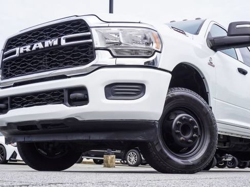 Used 2023 RAM 3500 Tradesman AWD/4WD image 2