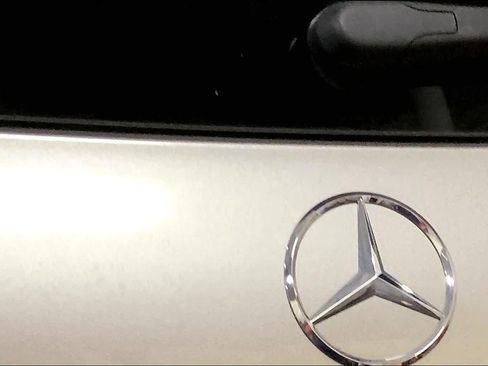 Used 2020 Mercedes-Benz GLE 350 4MATIC image 10