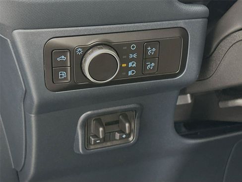 New 2026 Ford Maverick Lariat AWD/4WD image 14