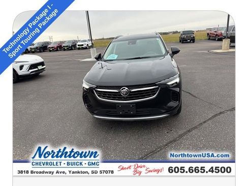 Used 2022 Buick Envision Essence w/ Technology Package I image 2