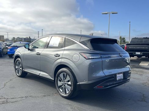 Used 2025 Nissan Murano SL w/ Cargo Package AWD/4WD image 3