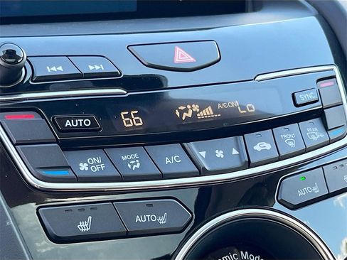 Used 2022 Acura RDX w/ Technology Package image 16