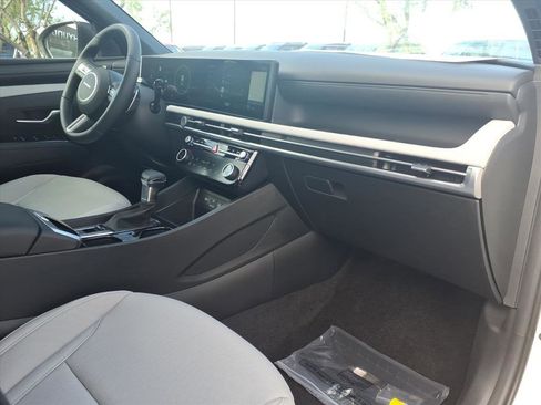 New 2025 Hyundai Santa Cruz Limited image 6