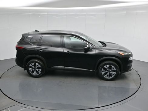 Used 2021 Nissan Rogue SV image 54