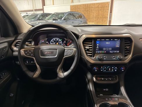 Used 2021 GMC Acadia Denali image 28