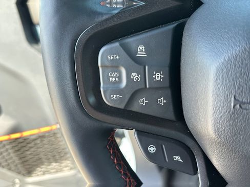 Used 2024 Ford Bronco Raptor AWD/4WD image 25