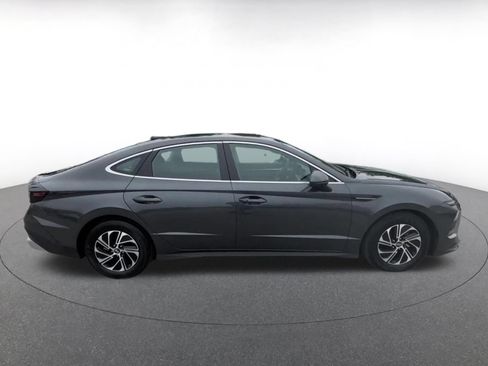 Used 2026 Hyundai Sonata Blue FWD image 15