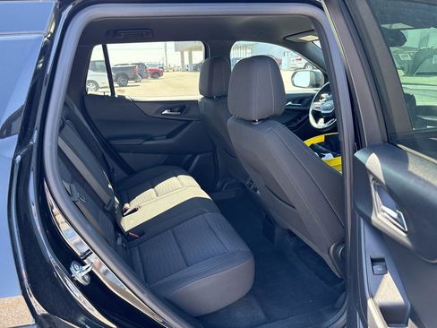 Used 2025 Chevrolet Equinox LT image 15