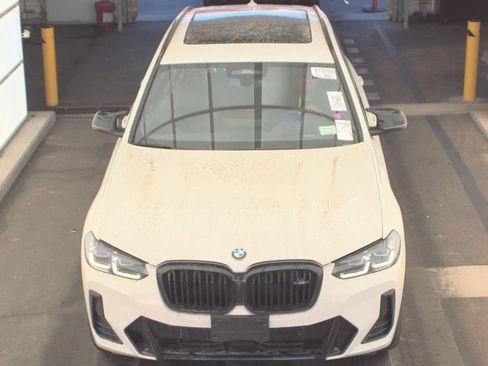 Used 2024 BMW X3 M40i image 2