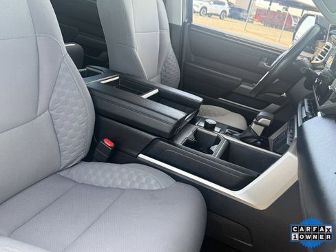 Used 2022 Toyota Tundra SR5 w/ Convenience Package image 13
