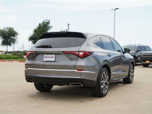 Used 2024 Acura MDX SH-AWD w/ Technology Package image 9