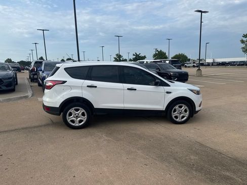 Used 2018 Ford Escape S FWD image 9