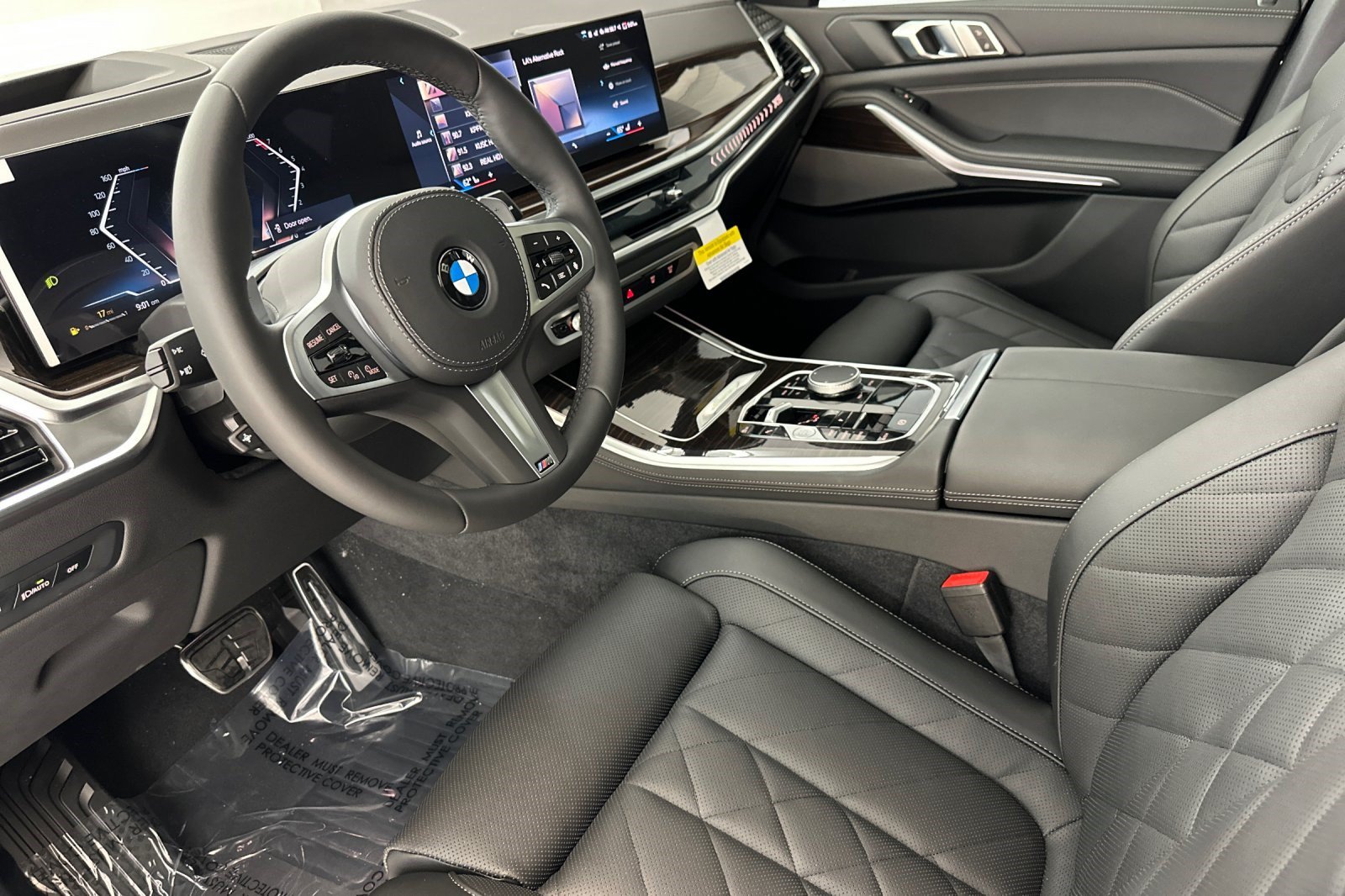 New 2026 BMW X5 sDrive40i w/ M Sport Package RWD image 4