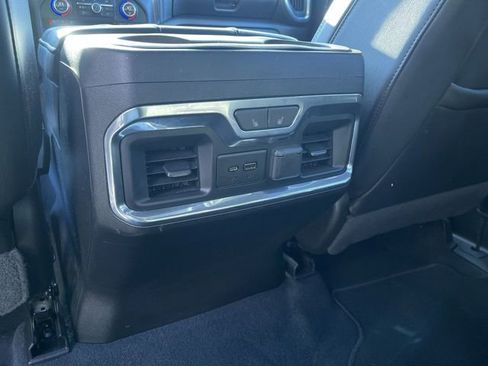 Used 2019 Chevrolet Silverado 1500 High Country w/ Z71 Off-Road Package image 23