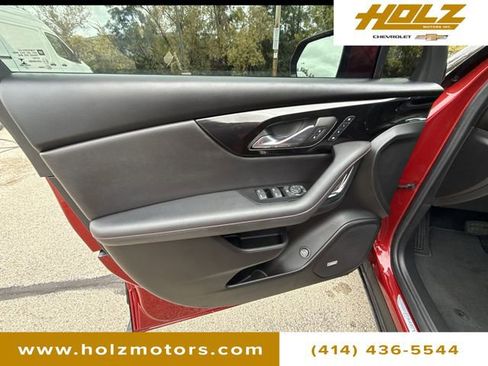 Certified 2023 Chevrolet Blazer RS w/ Driver Confidence II Package image 24