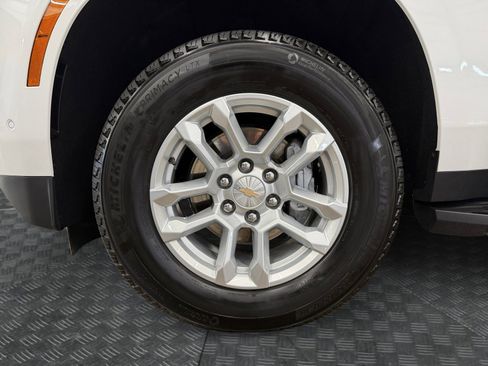 Used 2025 Chevrolet Tahoe LT image 33