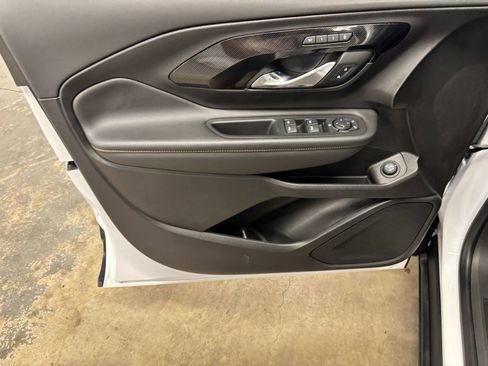 Used 2024 GMC Terrain AT4 w/ LPO, Floor Liner Package AWD/4WD image 18