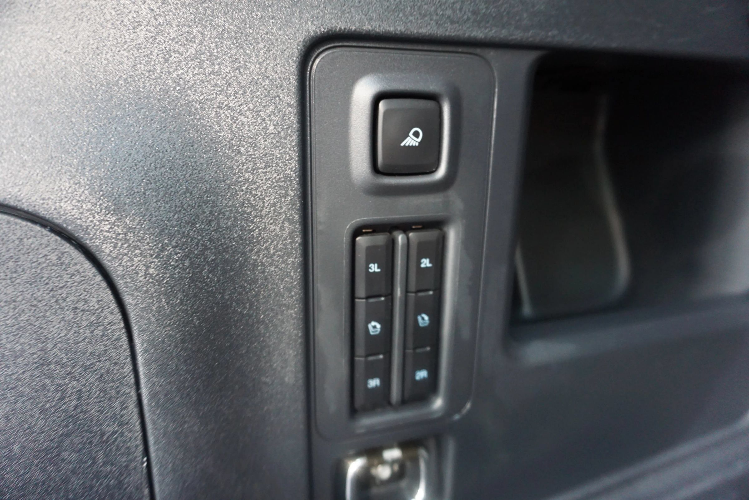 Used 2025 Ford Expedition Active RWD image 23
