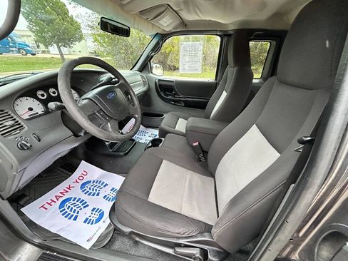 Used 2005 Ford Ranger XLT image 12