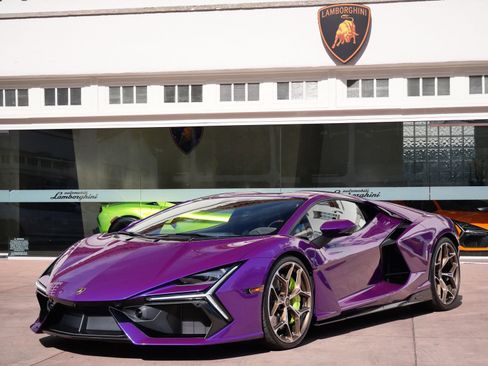 Used 2025 Lamborghini Revuelto AWD/4WD image 14