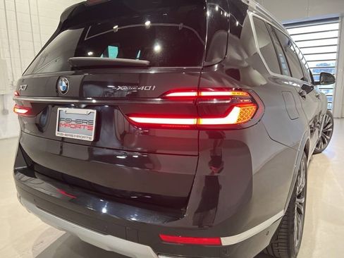 Used 2023 BMW X7 xDrive40i image 7