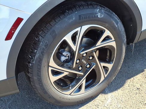 New 2026 Lincoln Nautilus Premier w/ Equipment Group 102A image 6