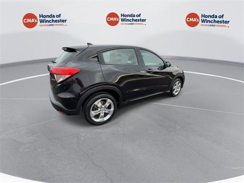 Used 2022 Honda HR-V LX image 10