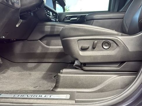 Used 2025 Chevrolet Tahoe Z71 AWD/4WD image 14