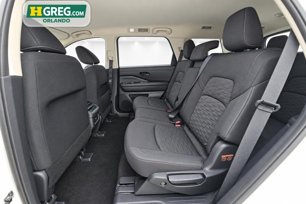 Used 2024 Nissan Pathfinder S w/ Cargo Package FWD image 12