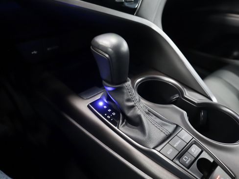 Used 2022 Toyota Camry SE image 20