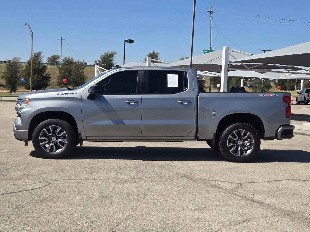 Used 2023 Chevrolet Silverado 1500 RST w/ Protection Package AWD/4WD image 4