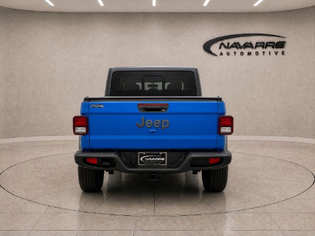 Used 2022 Jeep Gladiator Sport AWD/4WD image 6