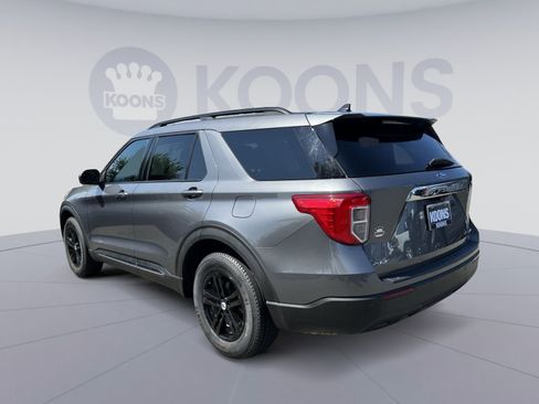 Certified 2022 Ford Explorer XLT AWD/4WD image 8