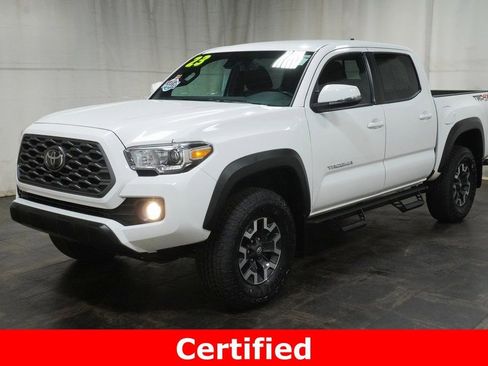 Certified 2023 Toyota Tacoma TRD Off-Road image 2