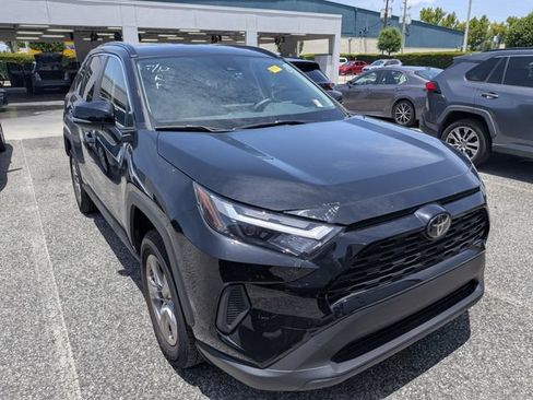 Certified 2025 Toyota RAV4 XLE AWD/4WD image 1