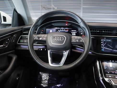 Used 2023 Audi Q8 Premium w/ Convenience Package AWD/4WD image 18