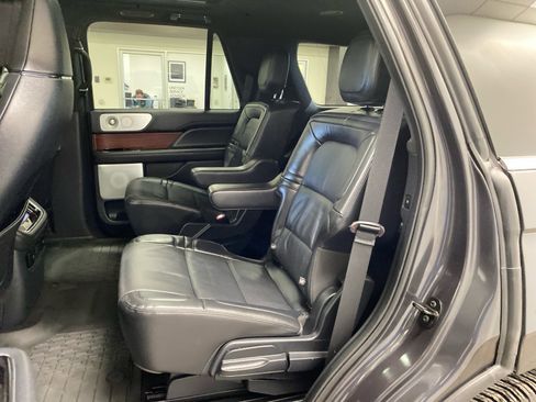 Certified 2024 Lincoln Navigator Reserve image 9