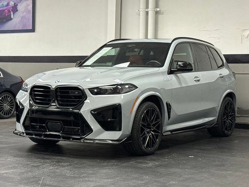 Used 2024 BMW X5 M Competition w/ Executive Package AWD/4WD image 5