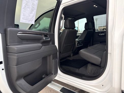 Used 2024 Chevrolet Silverado 3500 LTZ w/ LTZ Convenience Package image 23