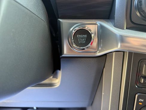 New 2025 Ford F150 Lariat w/ Equipment Group 501A Mid image 30