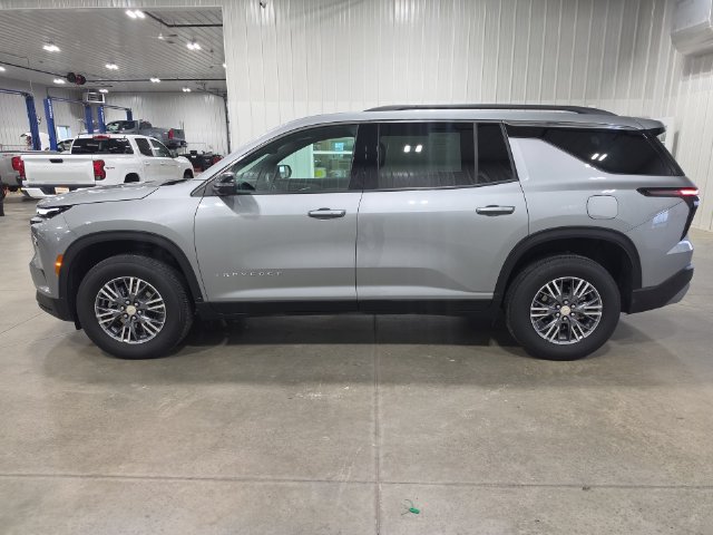 Used 2026 Chevrolet Traverse LT w/ Driver Confidence Package AWD/4WD image 5