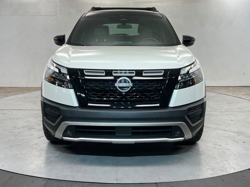 Used 2024 Nissan Pathfinder Rock Creek image 9